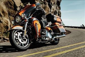 2015 Harley-Davidson Touring cover art